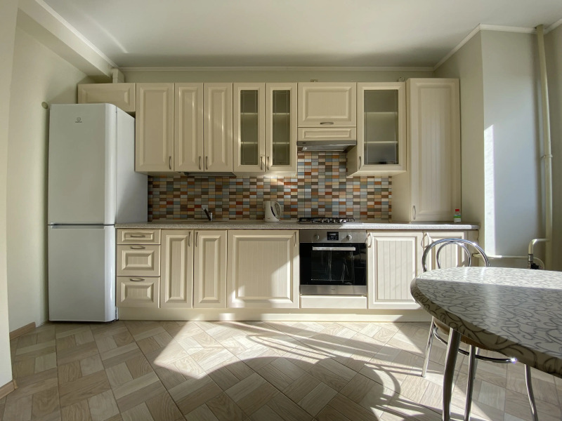 Апартаменты Уютные в центре города рядом с Верхним озером