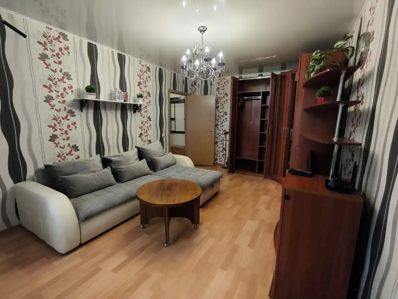 Квартира на Старшины Дадаева 56