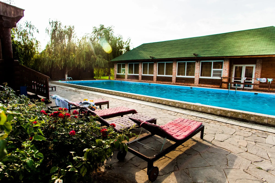 База Отдыха Пеней