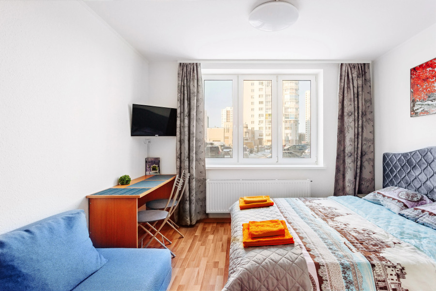 Апартаменты UyutnoEKB на улице Краснолесья 2