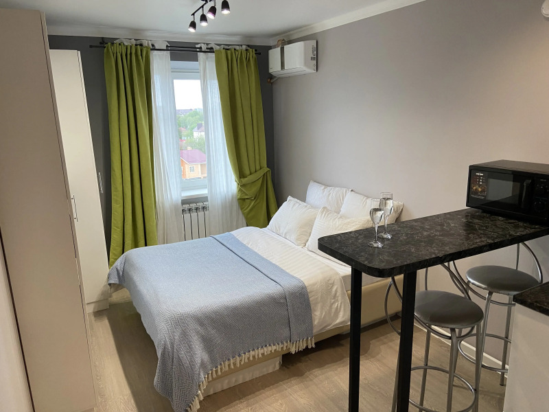 Апартаменты Эль Апарт на Содружества 66/110