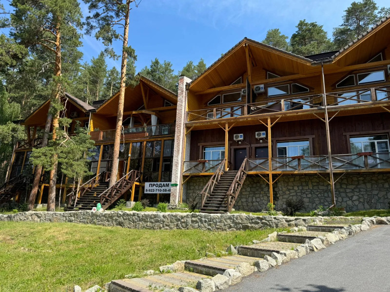 Апартаменты в доме Олега Митяева с видом на озеро