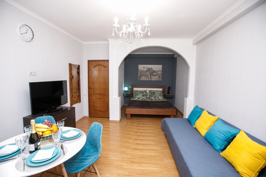 Апартаменты Двухкомнатные в Пицунде