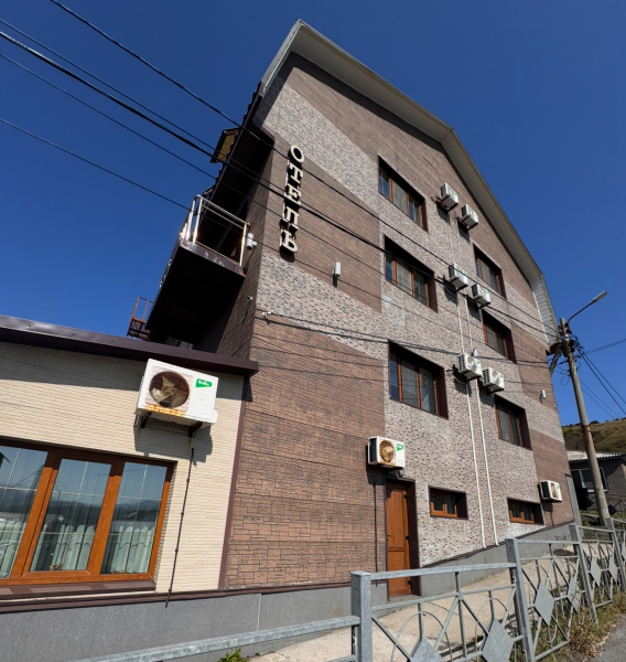 Отель Остров