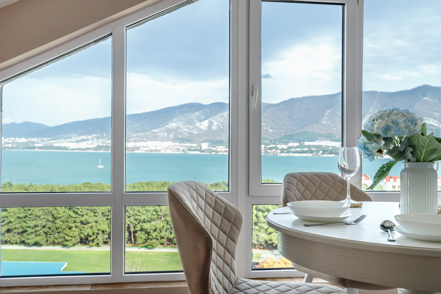 Квартира с шикарным видом на море от Home Group apartments