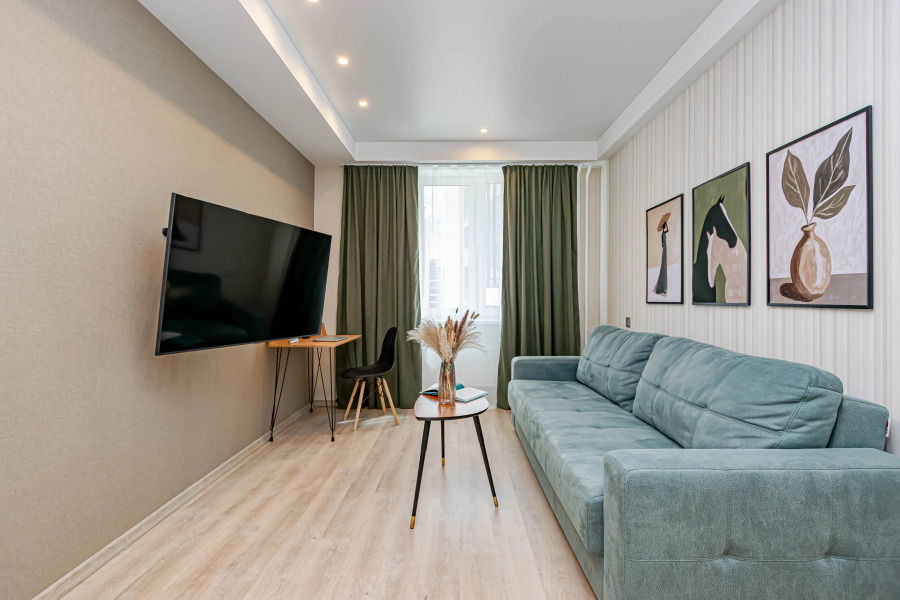 Квартира Cosmos Apart Двухкомнатная Уютная Квартира с Балконом