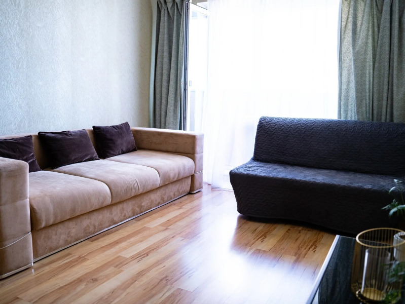 Квартира Уютная двухкомнатная