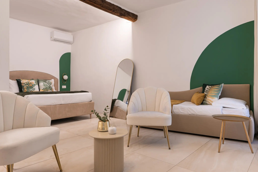 Apartments The Heritage at Trevi Fountain