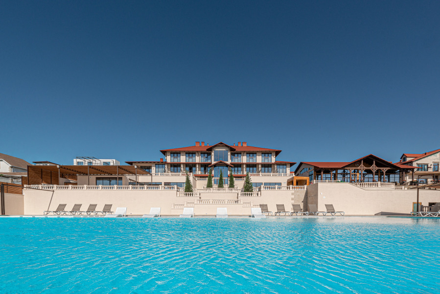 Отель Шато Пино