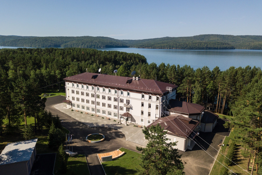 Парк-Отель Бурдугуз