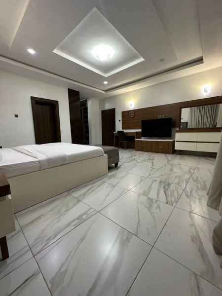 Отель De James Hotels and Suites