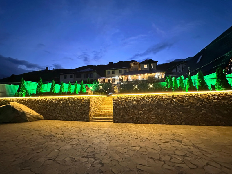 Частный Дом в горах Вeрхний Фиагдoн с баней и бассейном