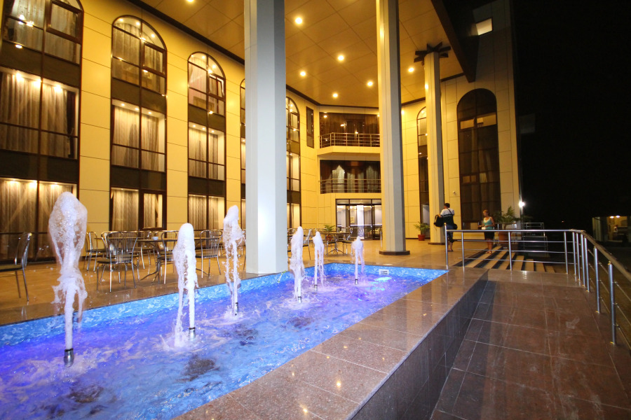 Отель California