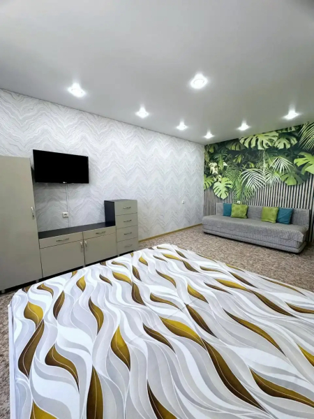 Апартаменты на Лазурной 13