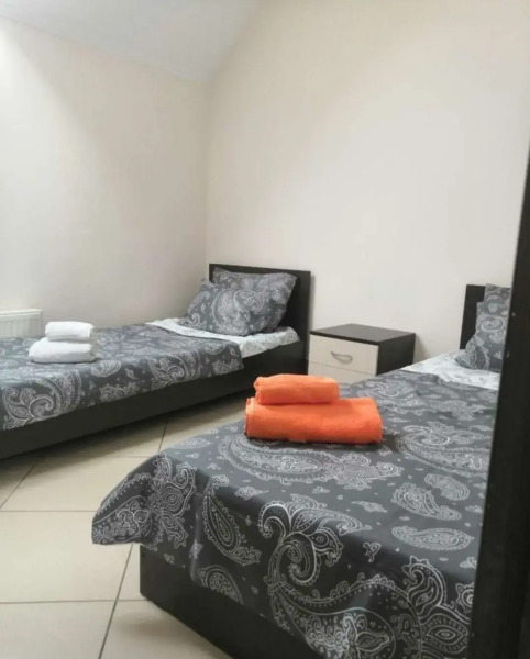 Апартаменты на Широкой