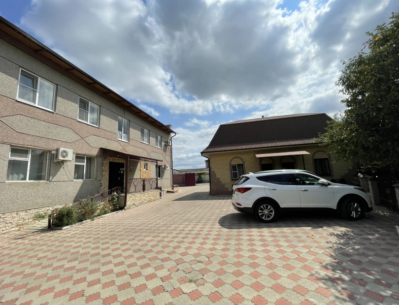 Отель Вираж