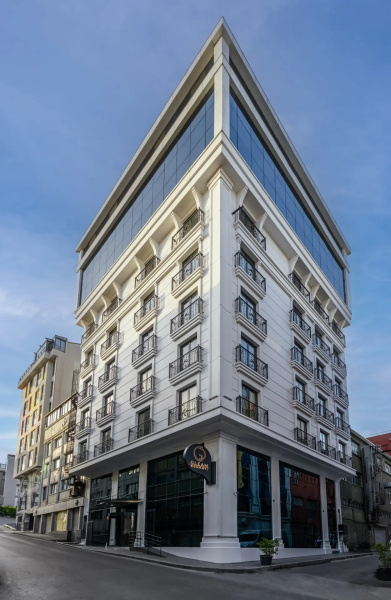 Gleam Bomonti Hotel
