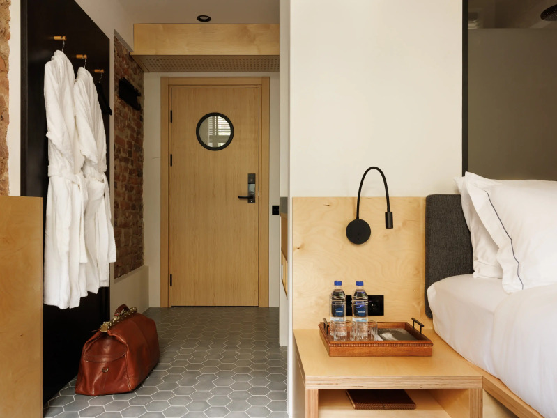 Смарт-отель Невский ботик