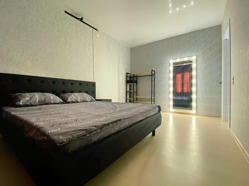 Апартаменты Нефтяников 3