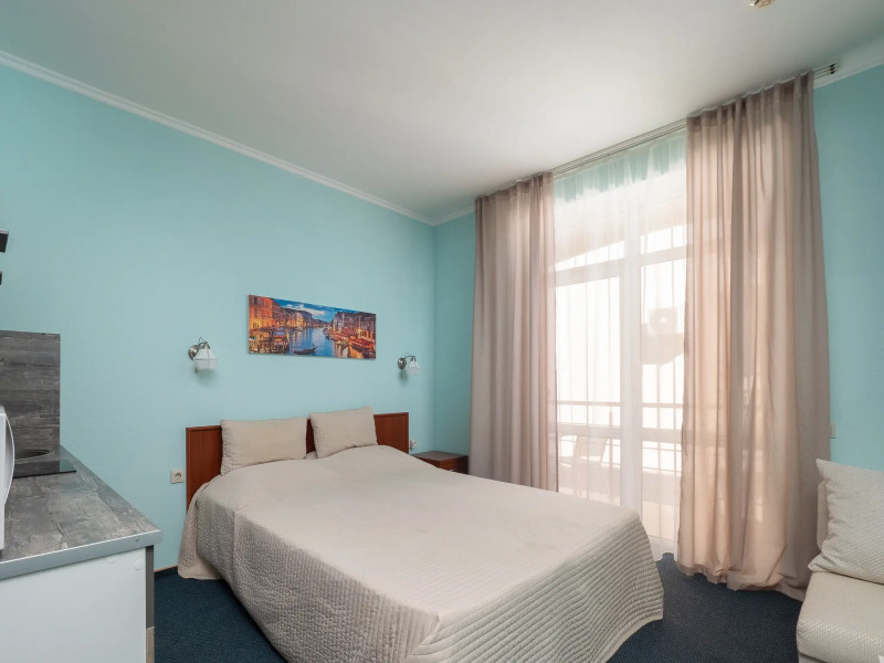 Апартаменты У Моря С Бассейном в ЖК Солнечный апр31