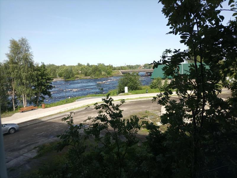 Квартира на набережной реки