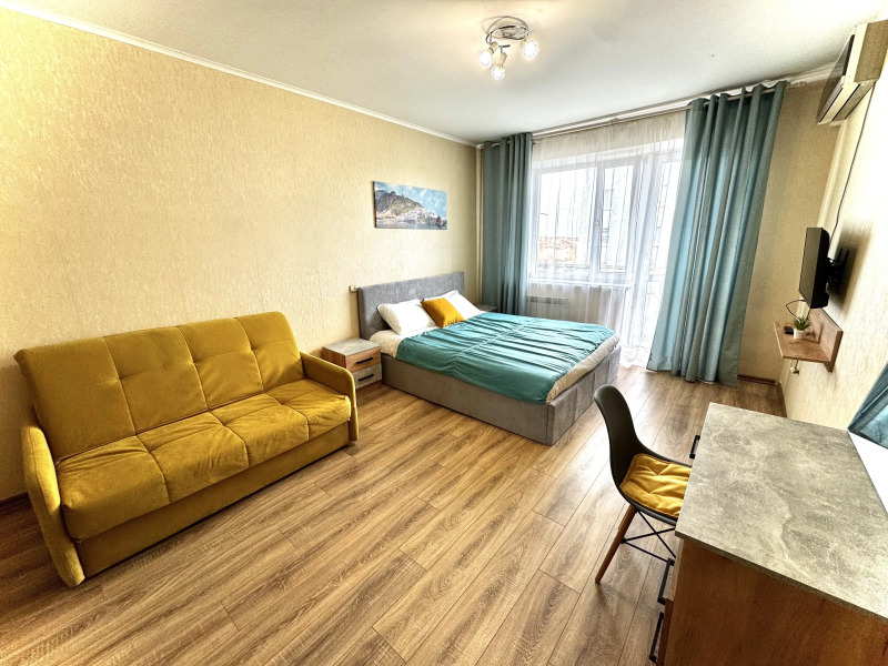 Апартаменты Лазурь с обширным видом на город