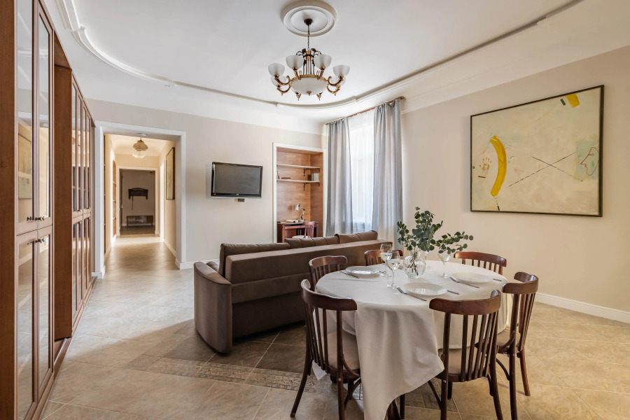 Квартира писателя в центре Петербурга с бесплатной парковкой