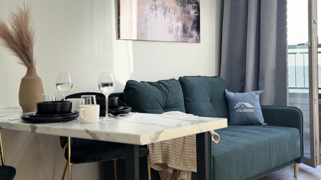 Апартаменты Yousinn Железнодорожная 18