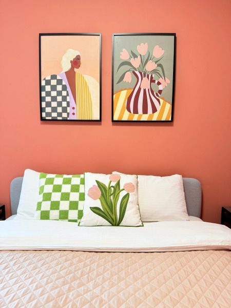 Квартира Роскошная двухкомнатная квартира в сталинке с видом на Аллею Героев