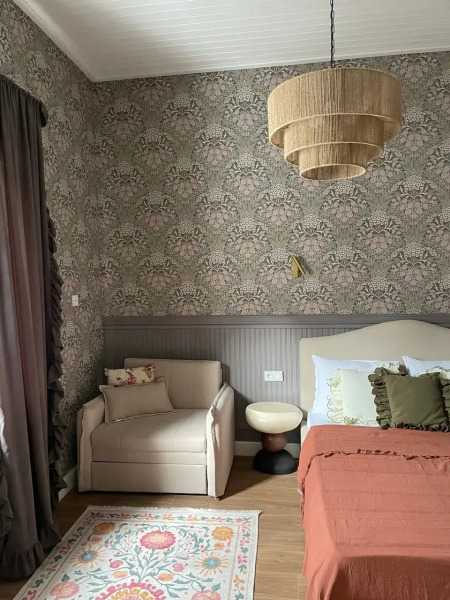 Частный дом с Бассейном у Леса