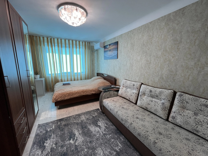 Квартира около Аквапарка