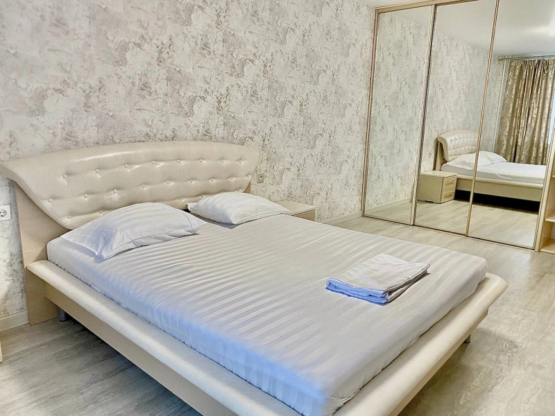 Апартаменты Apart Sharing Рабочий Городок 14