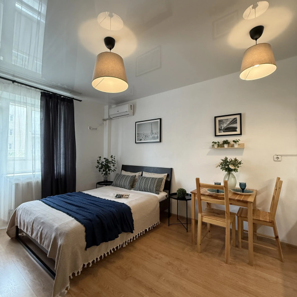 Апартаменты Бульвар Платова 7