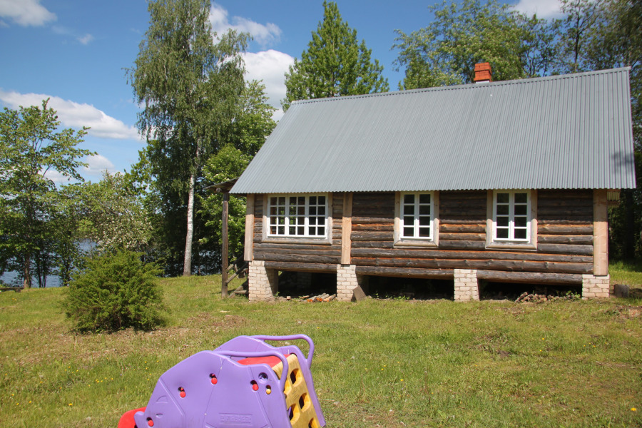 Бунгало Изба у Озера. Хутор Пралище