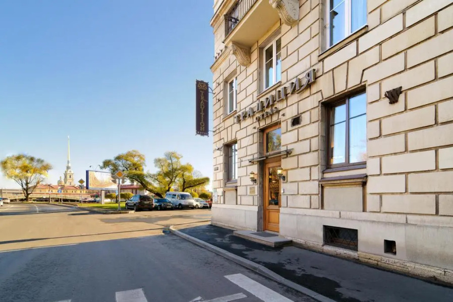 Отель Традиция