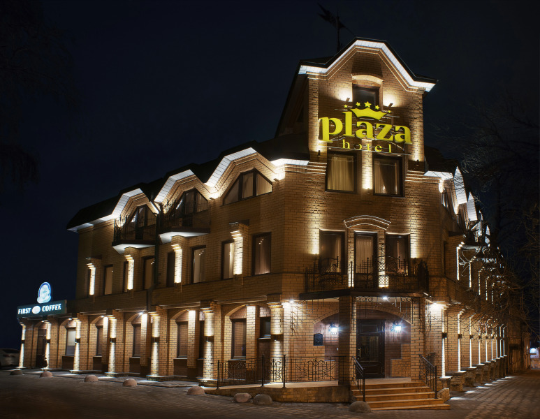 Отель Plaza