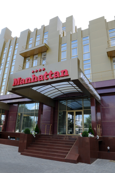 Отель Manhattan