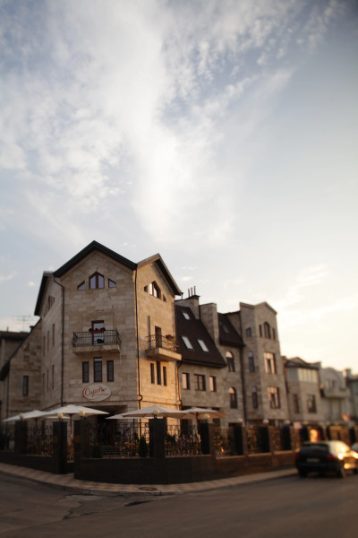 Бизнес-Отель Эдем