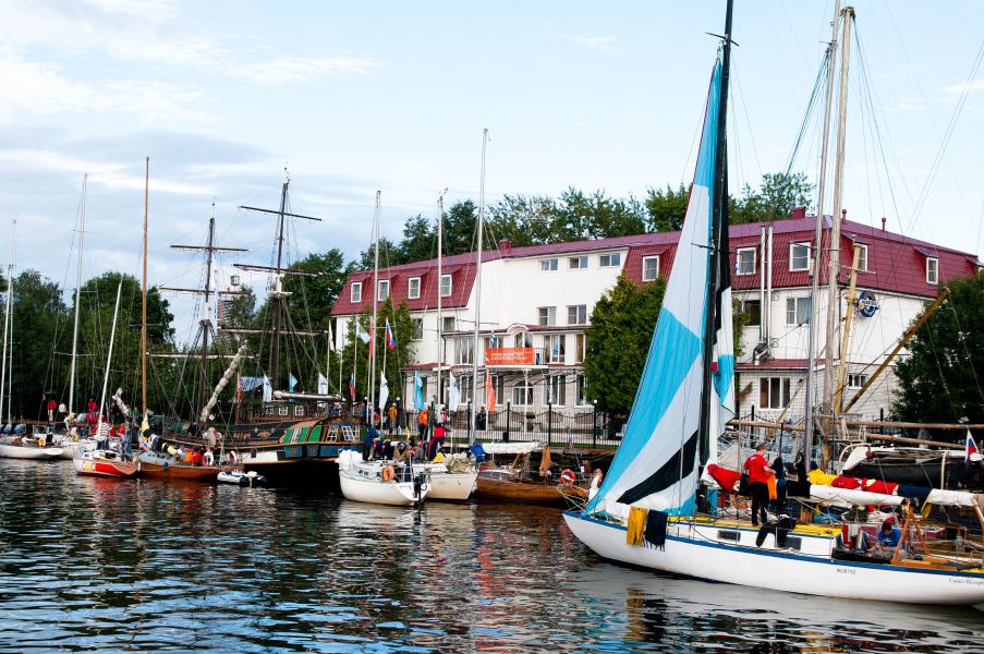 Отель Домик у причала