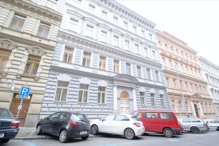 Апартаменты Manesova