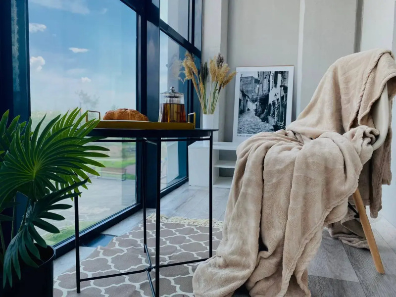 Квартира Поделам с панорамной лоджией у арены Трактор