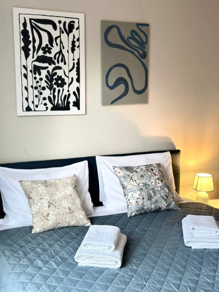 Апартаменты Студия на Романовской