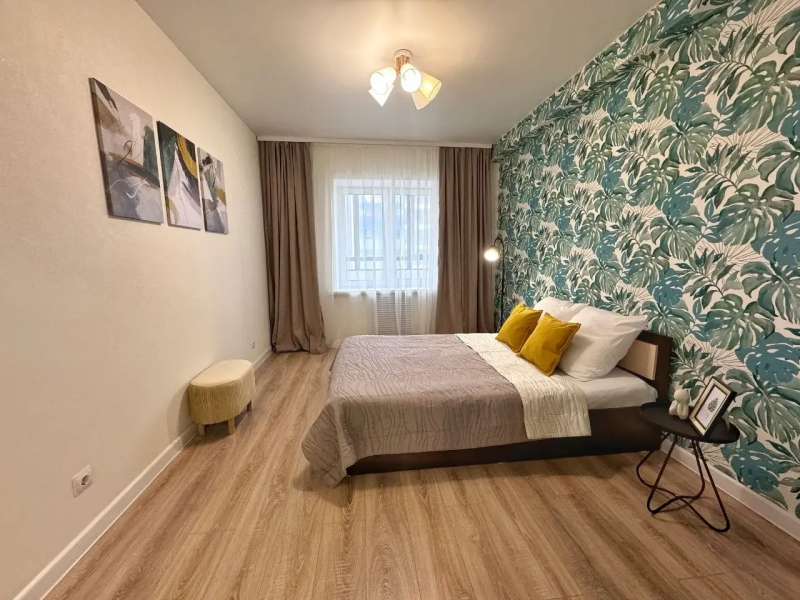 Квартира 2-к Квартира на Урицкого 24