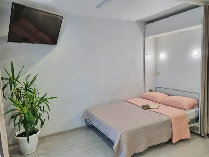 Квартира Студия возле Метро Авиастроительная