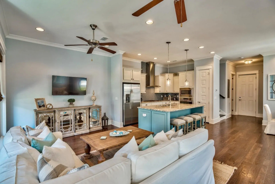 Coastal Cottage 3 Bedroom Condo By Coastal Dreamin