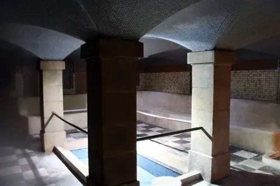 Résidence Du Bain Romain
