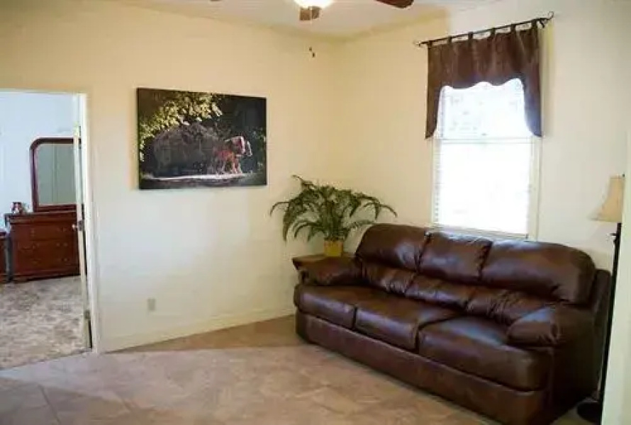 Brazos Oaks Bed & Breakfast
