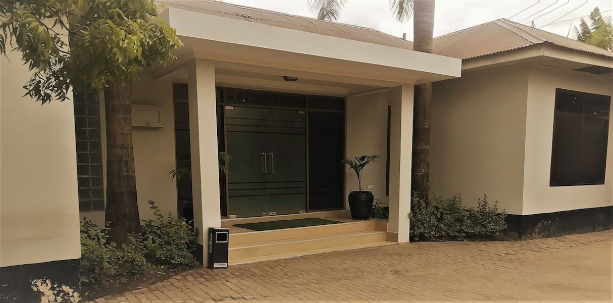 Transit Airport Bed & Breakfast