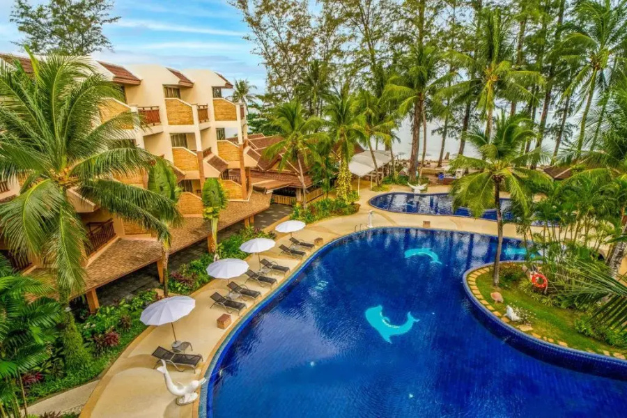 Отель Best Western Premier Bangtao Beach Resort and Spa