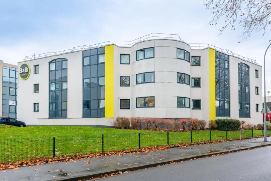 B&B HOTEL Cholet Sud